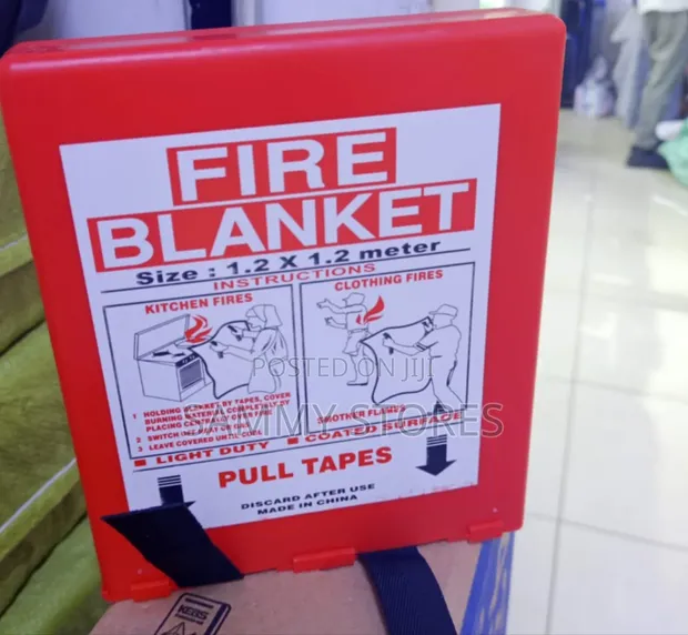 Vigil Fire Blanket katika Kesi ya Kinga Nyekundu - 1