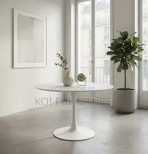 Round White Marble Tulip Coffee Table