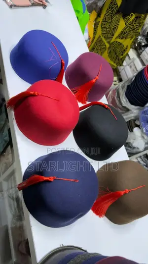 Traditional Ruracio Oga Hat