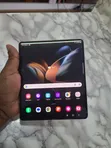 Samsung Galaxy Z Fold4 256GB Black (Used, Cracked Screen) - 1