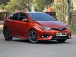 Toyota Auris 2016 Orange - 2