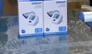 Omron M2 Blood Pressure Monitor (Brand New)