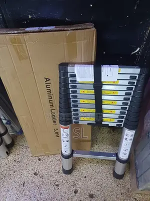 5m Single Telescopic Ladder | Aluminium