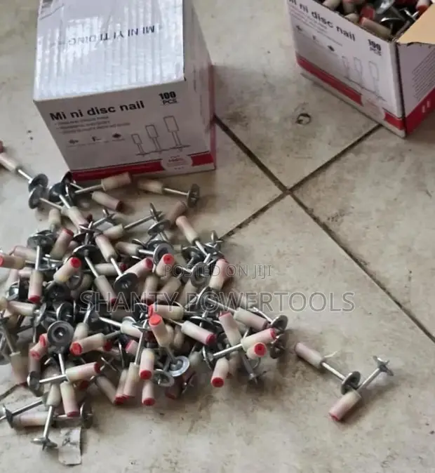 Concrete Nail Gun Nails (100pcs) - 1