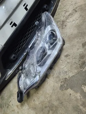 Toyota Fielder 165 Non-Xenon Headlights (Used)