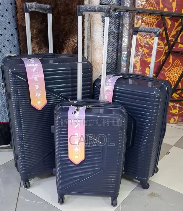 3-in-1 Unbreakable Rubber Suitcase Set - 1