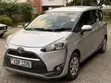 Toyota Sienta 2016 Silver - 3