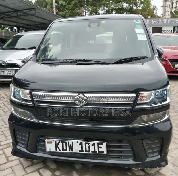 Suzuki Wagon R 2018 - 1