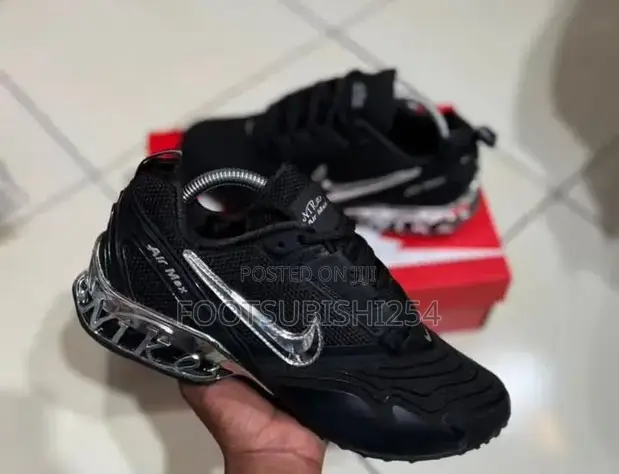 Nike Air Max Sneakers - 1