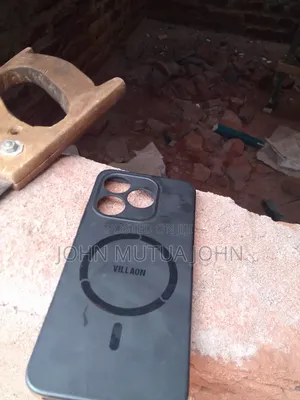 Brand New Samsung Black Silicone Phone Cover