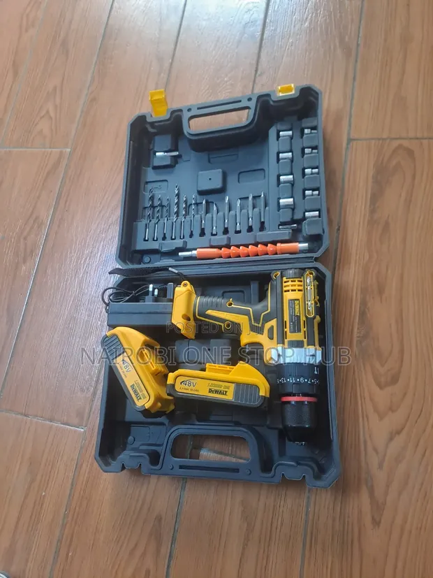 Brand New Dewalt Cordless Drill Set with 2 Batteries - 1
