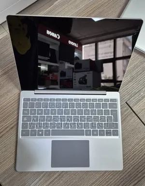 Microsoft Surface Go 16GB Intel Core i5 256GB SSD