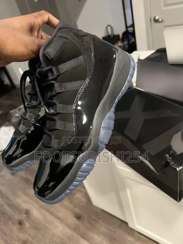 Nike Air Jordan 11 Sneakers - 1