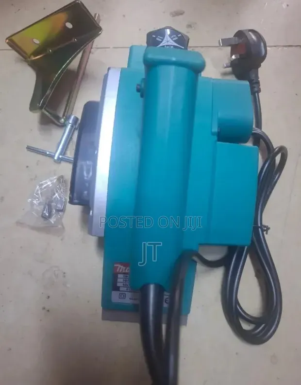 Makita Corded Planer - 1