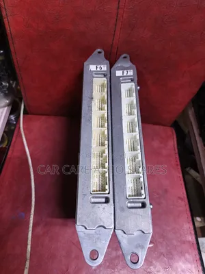 Engine Computer Toyota Crown / Mark X (Used)