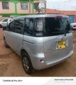 Toyota Sienta 2014 Silver - 2