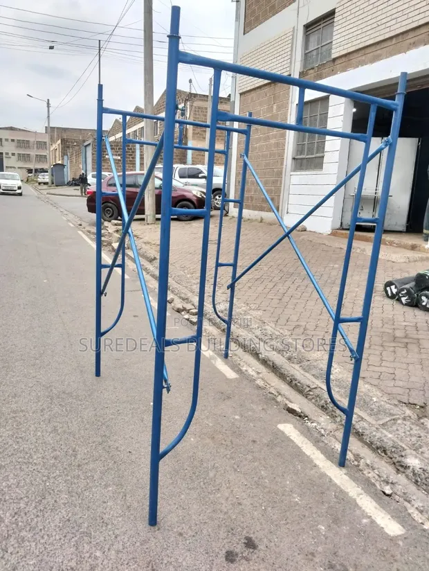 Heavy Duty H-Frame Scaffolding Set - 1