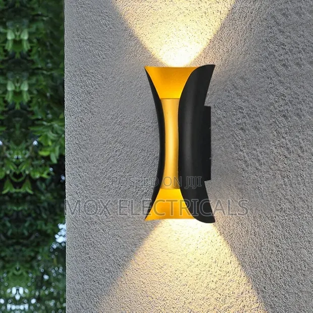 Up and Down Outdoor/Indoor Wall Light - 1
