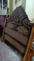 Kitanda cha Kifahari cha Mbao cha 5x6 chenye Michongo | Mtindo wa Mfalme Mtendaji - 2