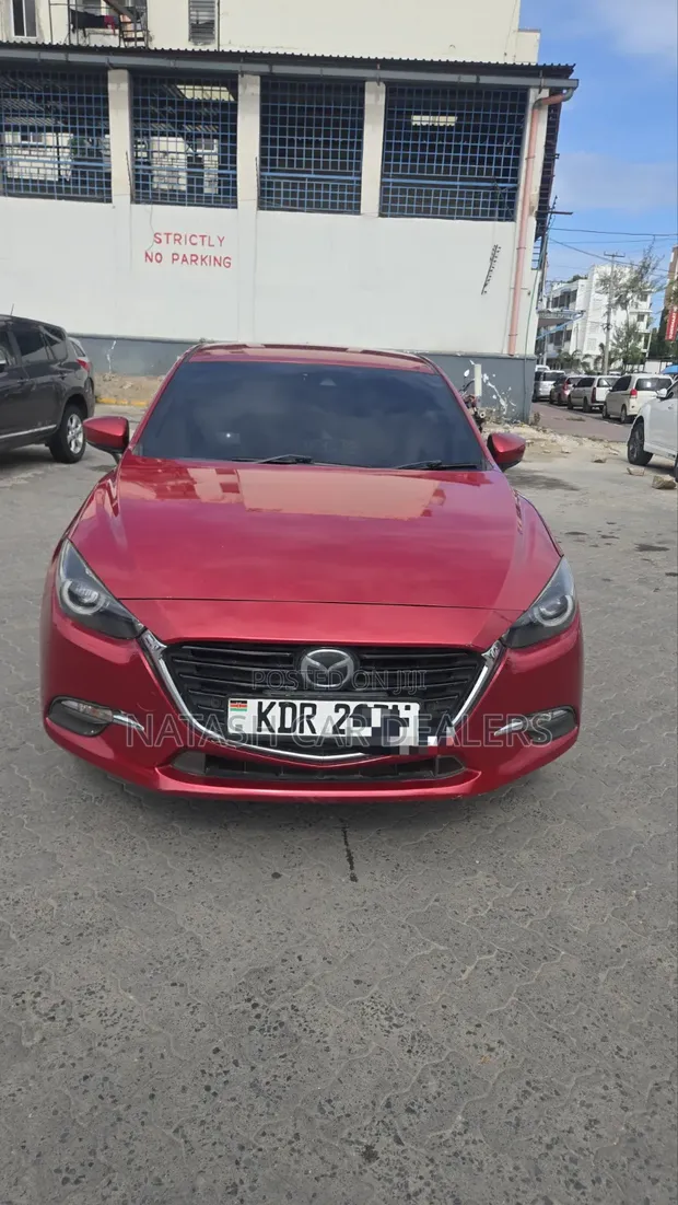 Mazda Axela 2017 Red - 1