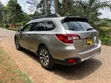 Subaru Outback 2.5i Limited 2015 Gold - 4