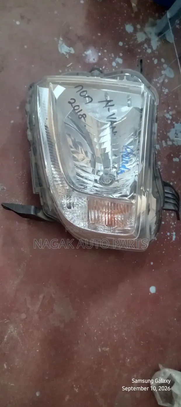 Honda N-WGN 2015 Headlight (Non-Xenon) - 1