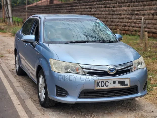 Toyota Axio 2014 Hybrid Blue - 1