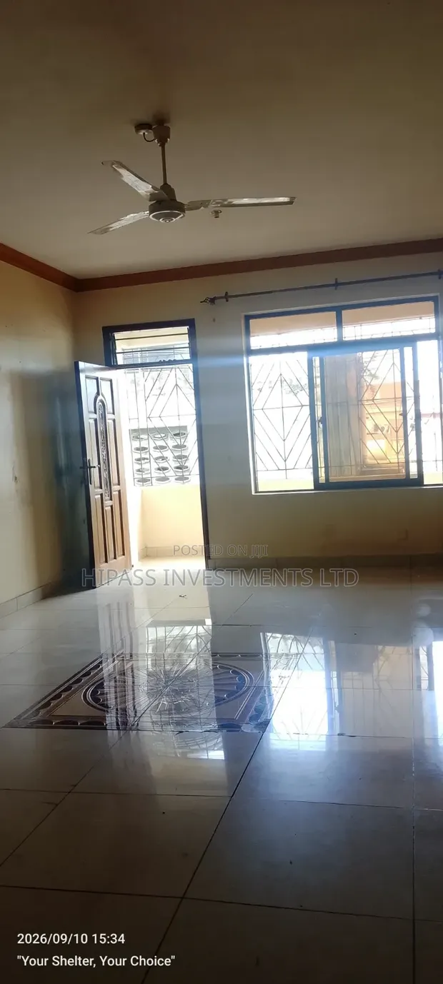 Block ya Flat za Vyumba 2 Tudor kwa Kodi - 1
