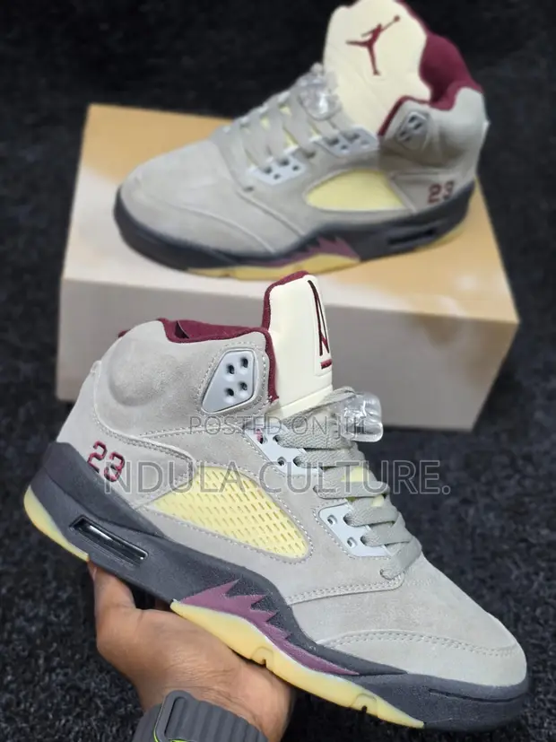 A Ma Maniére x Air Jordan 5 Retro SP 'Dawn' Sneakers - 1
