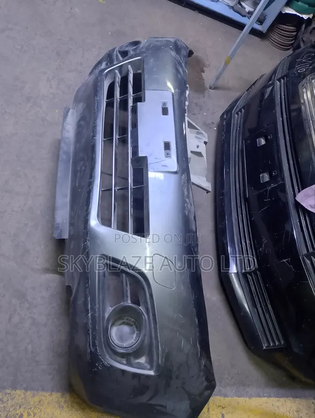 Nissan Note Front Bumper (2008) - 1