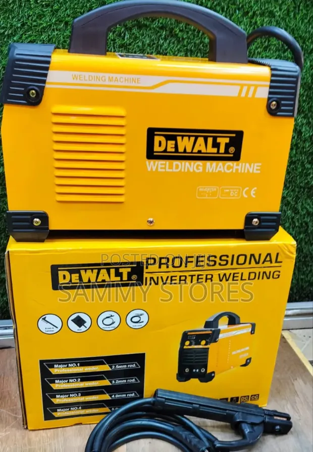 DeWalt 500A Industrial Welding Machine - 1