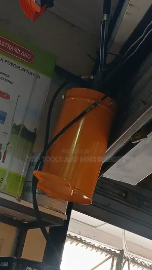 20L Grease Bucket with Nozzle