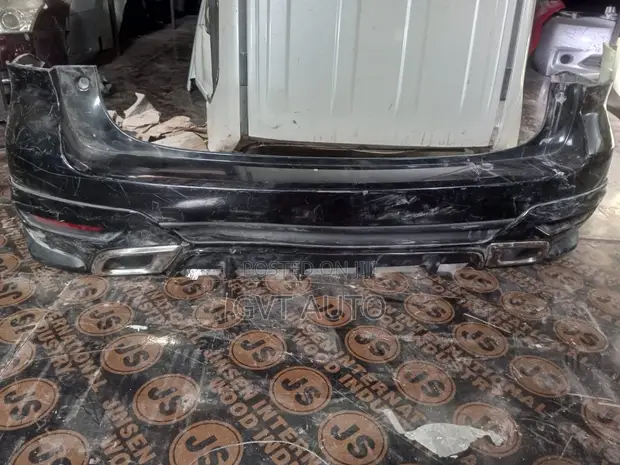 Subaru SJ/SJG Forester Rear Bumper with Kit - 1