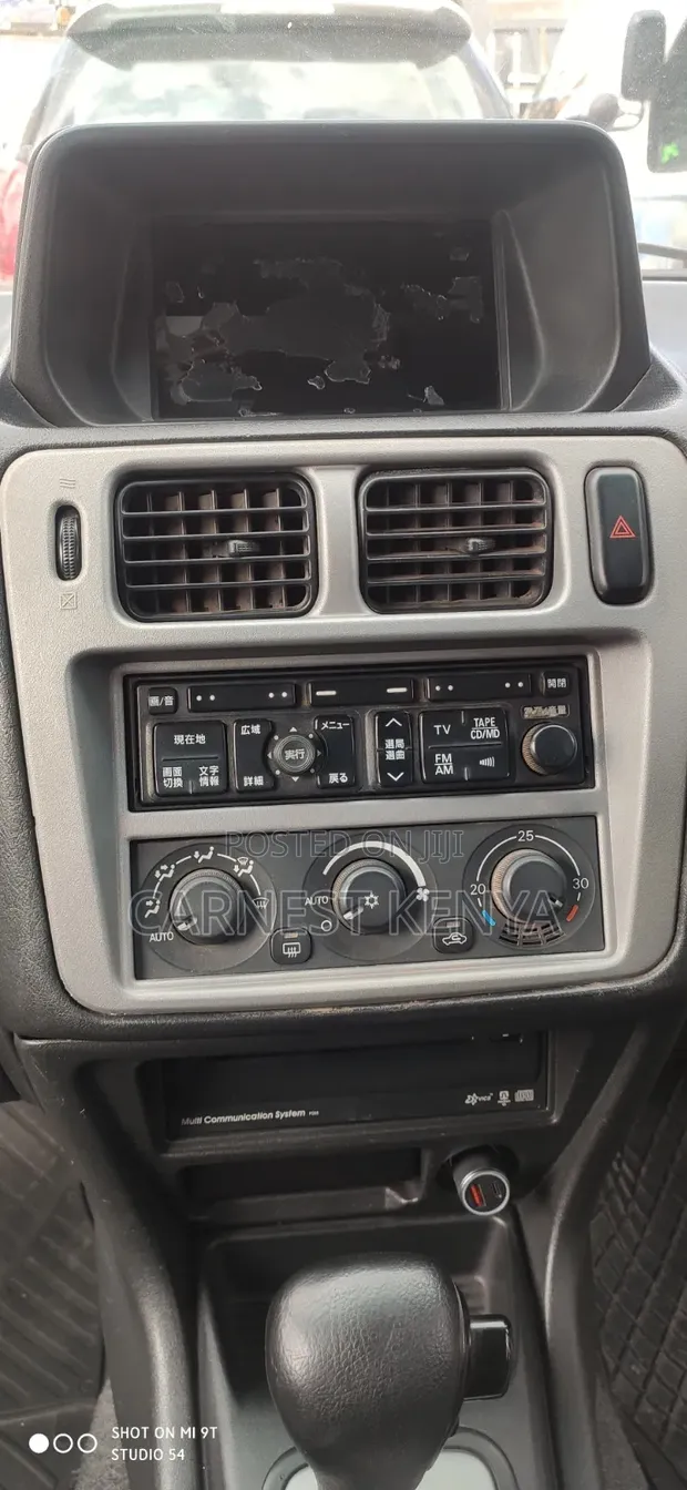Mitsubishi Pajero IO 2001 White - 1