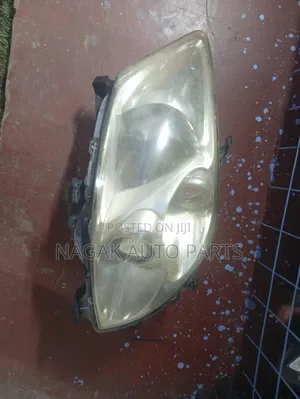 Toyota Auris 2008 Xenon Headlight