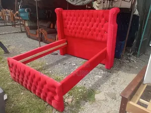 5x6 Red Chester Bed Frame