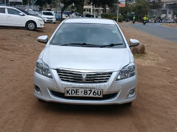 Toyota Premio 1.8 FWD 2013 Silver - 1