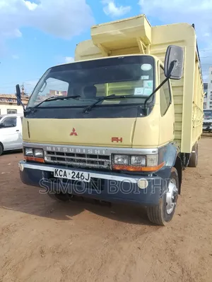 Mitsubishi FH Canter Truck