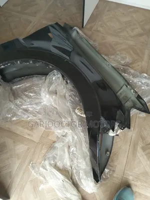 Mitsubishi Pajero Mk4 V80-V98 Front Fenders
