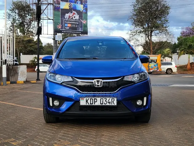 Honda Fit 2016 Hybrid - 1