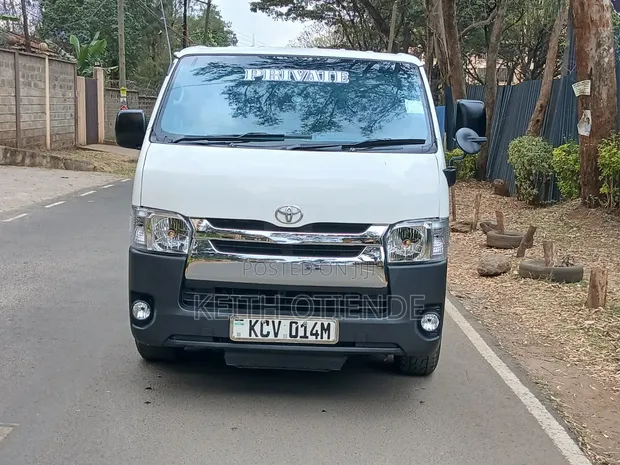 Toyota HiAce 2012 Diesel Automatic - 1