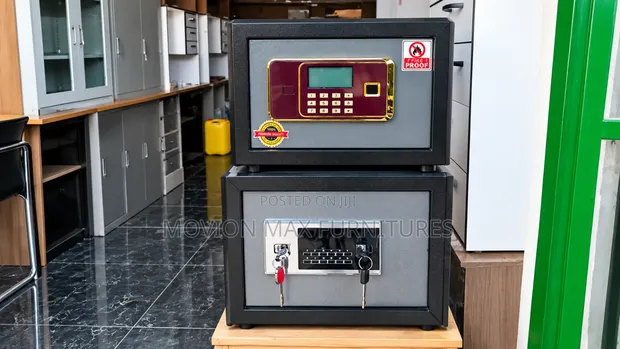 Fireproof Safebox - Cash Box - 1