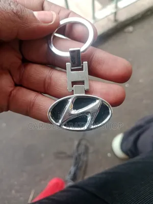 Silver Hyundai Keychain with Black Inlay