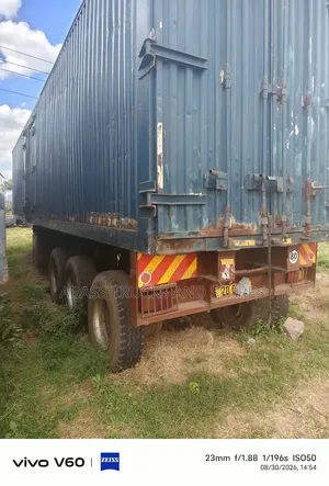 Used Mercedes-Benz Actros Box Body Trailer