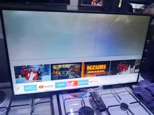 Samsung 43" UHD 4K Smart TV (UA43NU7100K) - Used