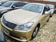 Toyota Crown 2010 Gold - 2