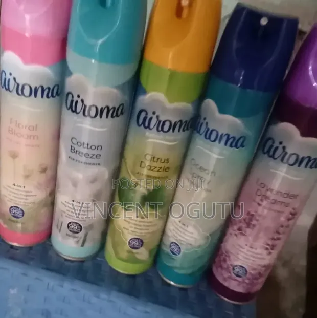 Air Wick Air Freshener Kinachoua Mbu - 1