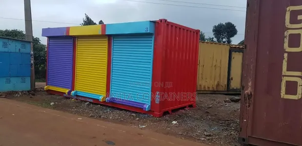 Kontena la 20ft Limegeuzwa kuwa Maduka 3 ya Kibiashara - 1