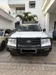 Toyota Land Cruiser GXR 2011 Nyeupe - 1