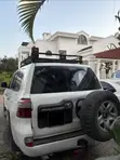 Toyota Land Cruiser GXR 2011 Nyeupe - 2
